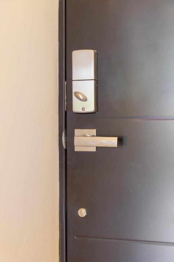 Boulevard Park Apto #27 - 2Bdrm - Selena Segura 에레디아 외부 사진
