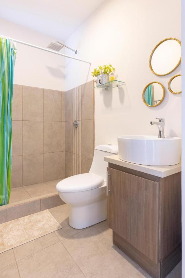 Boulevard Park Apto #27 - 2Bdrm - Selena Segura 에레디아 외부 사진