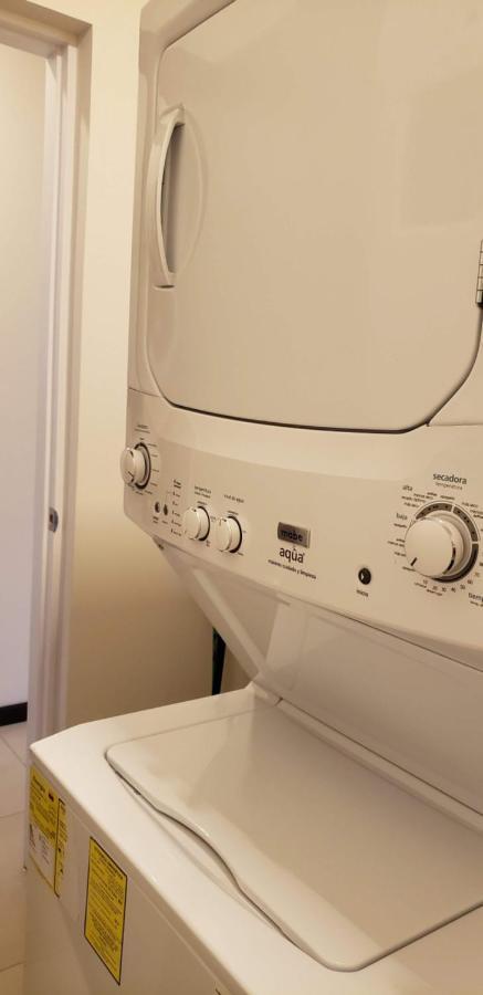 Boulevard Park Apto #27 - 2Bdrm - Selena Segura 에레디아 외부 사진